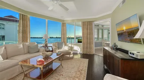 136 Golden Gate Point Sarasota FL 34236