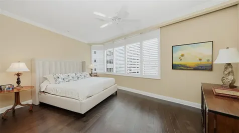 136 Golden Gate Point Sarasota FL 34236