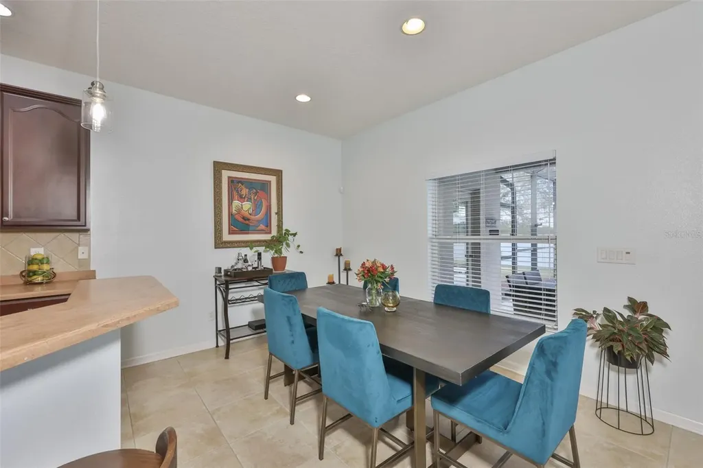 823 Seminole Sky Drive Ruskin FL 33570