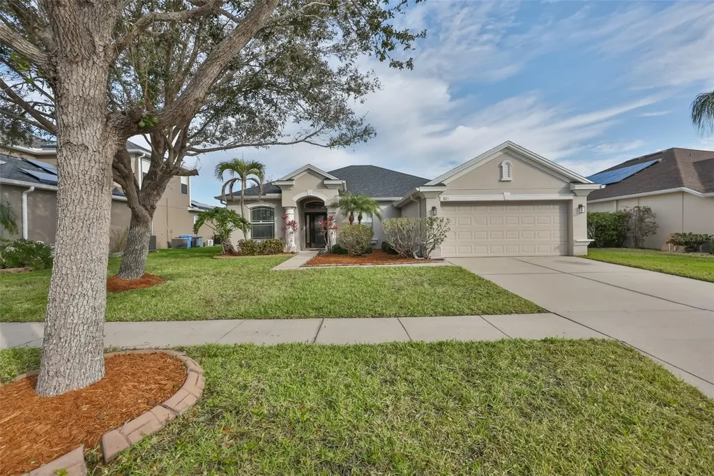 823 Seminole Sky Drive Ruskin FL 33570