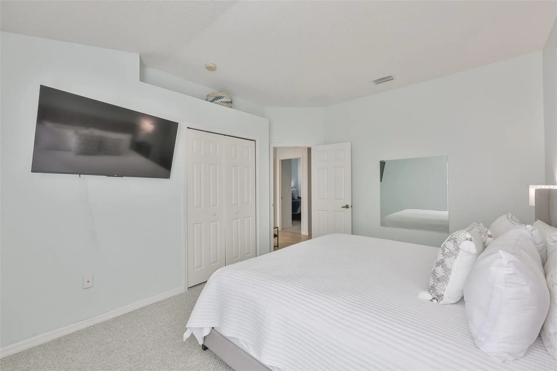823 Seminole Sky Drive Ruskin FL 33570