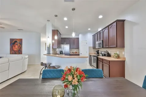823 Seminole Sky Drive Ruskin FL 33570