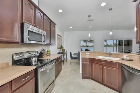 823 Seminole Sky Drive Ruskin FL 33570