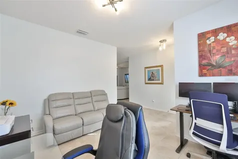 823 Seminole Sky Drive Ruskin FL 33570
