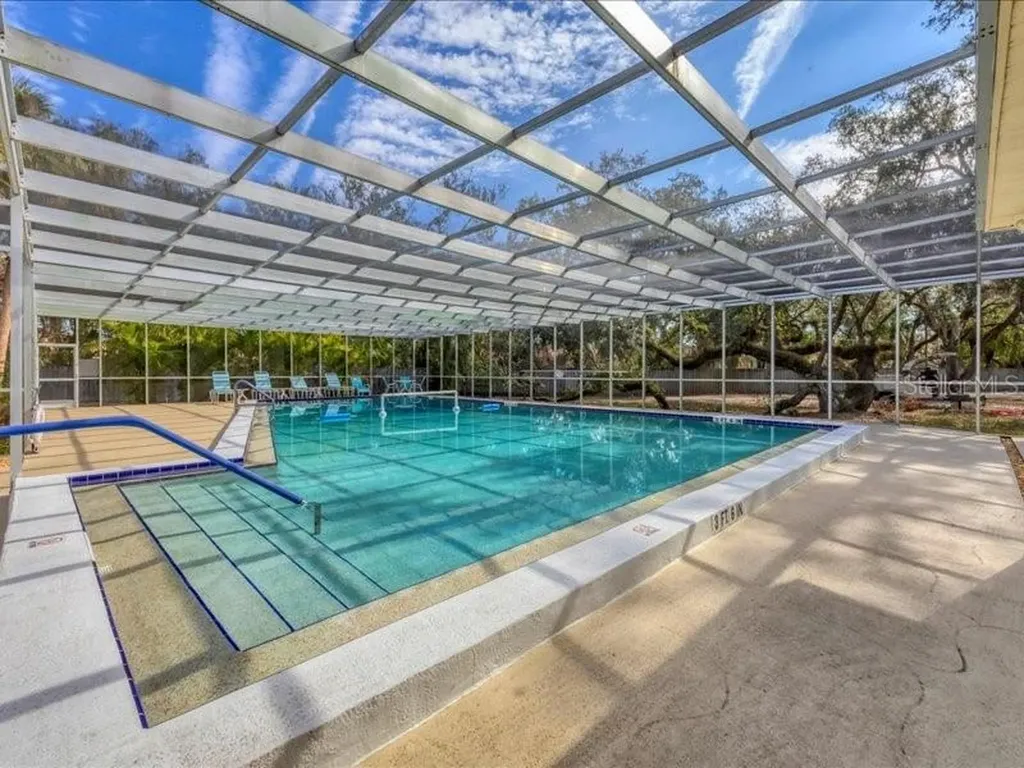 4021 Oakhurst Drive Sarasota FL 34233