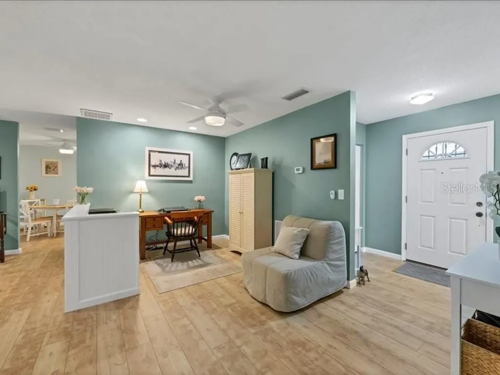 4021 Oakhurst Drive Sarasota FL 34233
