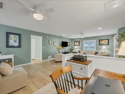 4021 Oakhurst Drive Sarasota FL 34233