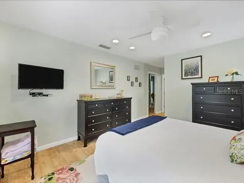 4021 Oakhurst Drive Sarasota FL 34233