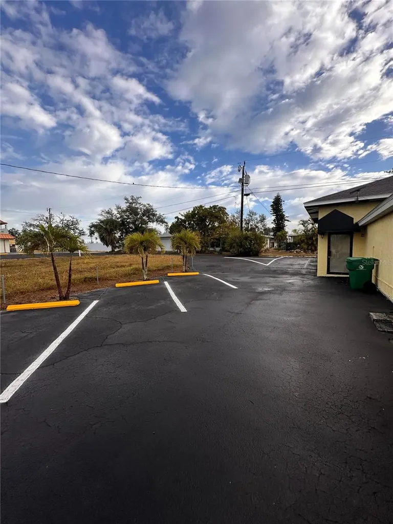 1221 S Mccall Road Englewood FL 34223
