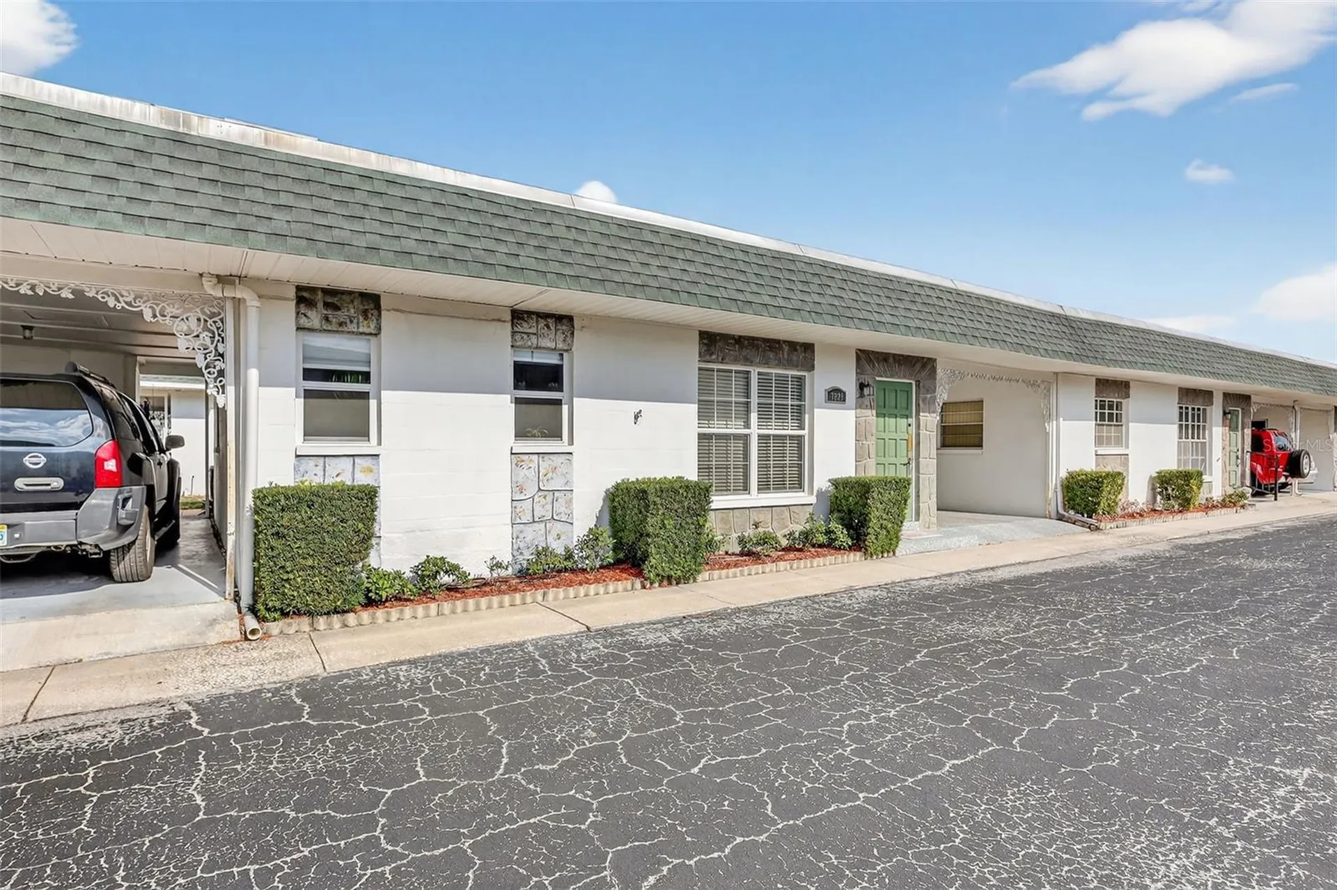 7825 38th Terrace N St Petersburg FL 33709