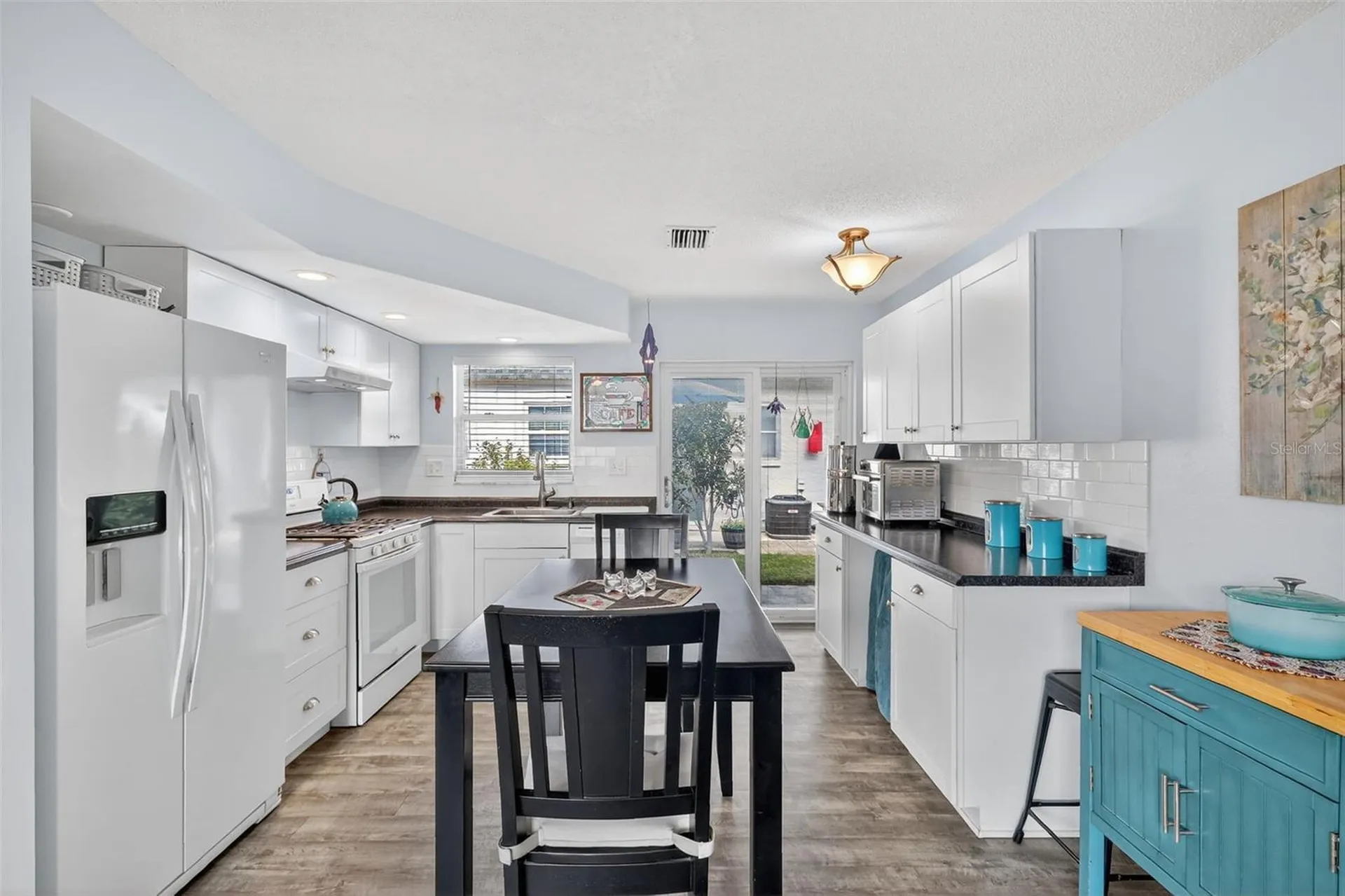 7825 38th Terrace N St Petersburg FL 33709