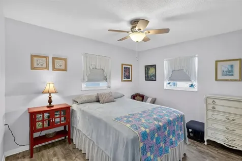 7825 38th Terrace N St Petersburg FL 33709