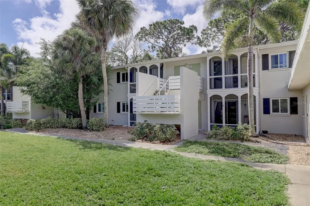 2304 Ringling Boulevard Sarasota FL 34237