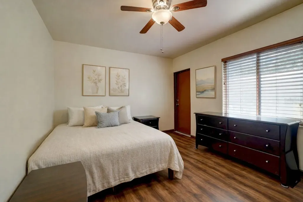 2304 Ringling Boulevard Sarasota FL 34237