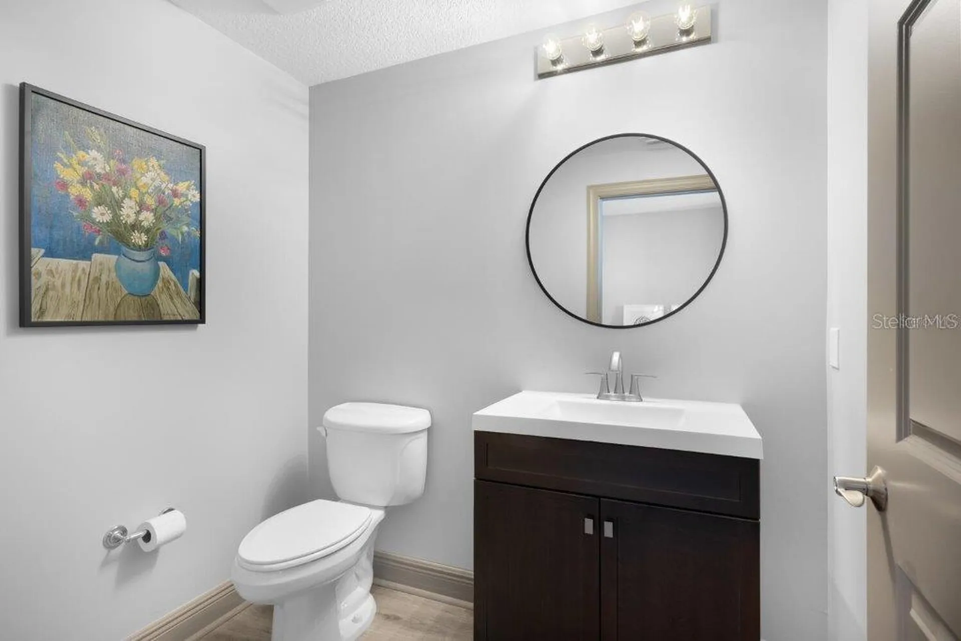 800 N Tamiami Trail Sarasota FL 34236