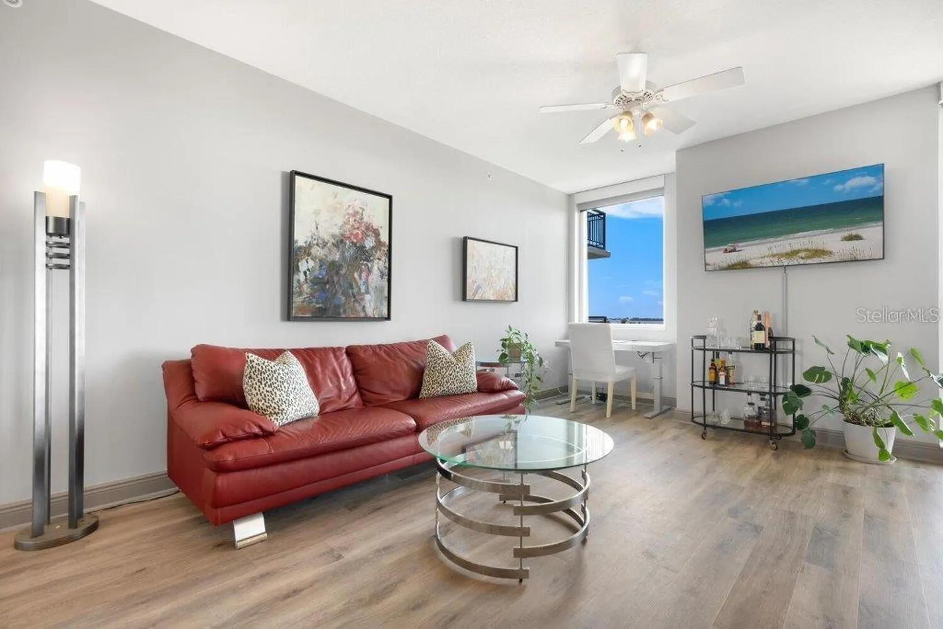 800 N Tamiami Trail Sarasota FL 34236