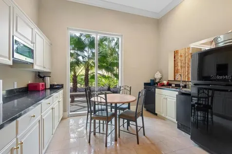 800 N Tamiami Trail Sarasota FL 34236