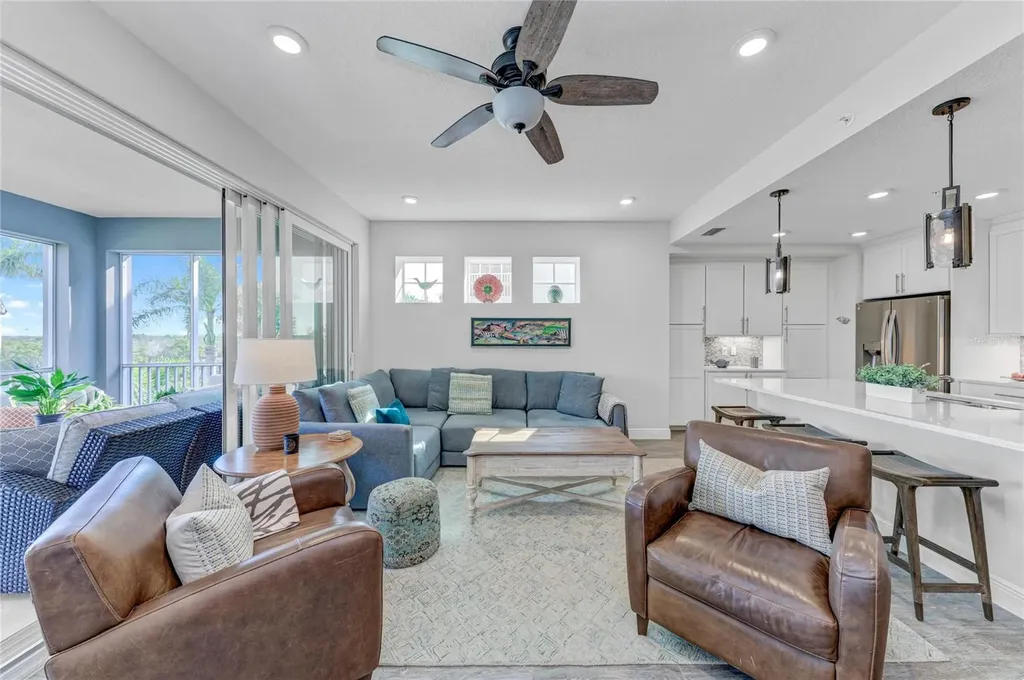 383 Aruba Circle Bradenton FL 34209