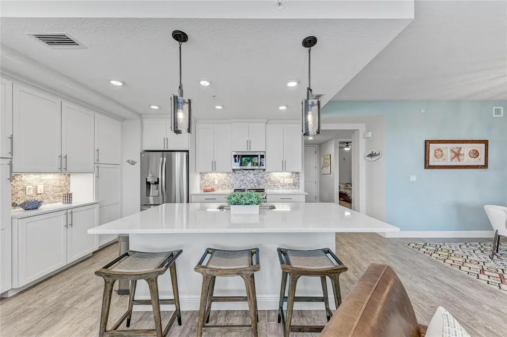 383 Aruba Circle Bradenton FL 34209