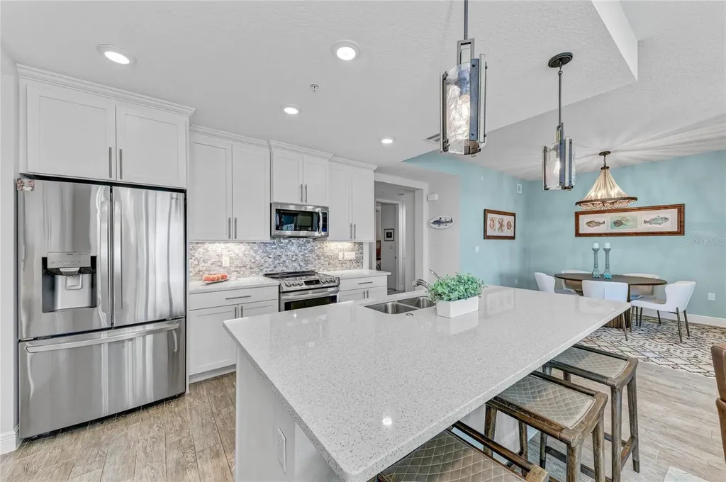383 Aruba Circle Bradenton FL 34209