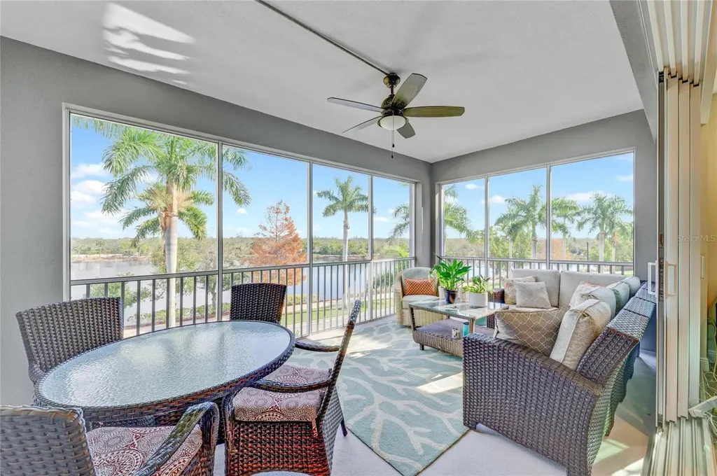 383 Aruba Circle Bradenton FL 34209