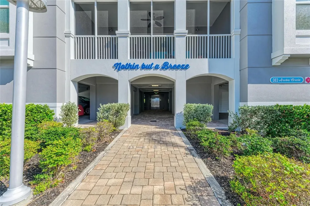 383 Aruba Circle Bradenton FL 34209