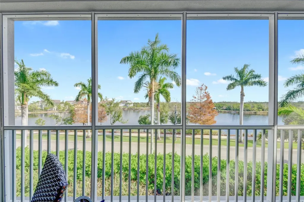 383 Aruba Circle Bradenton FL 34209