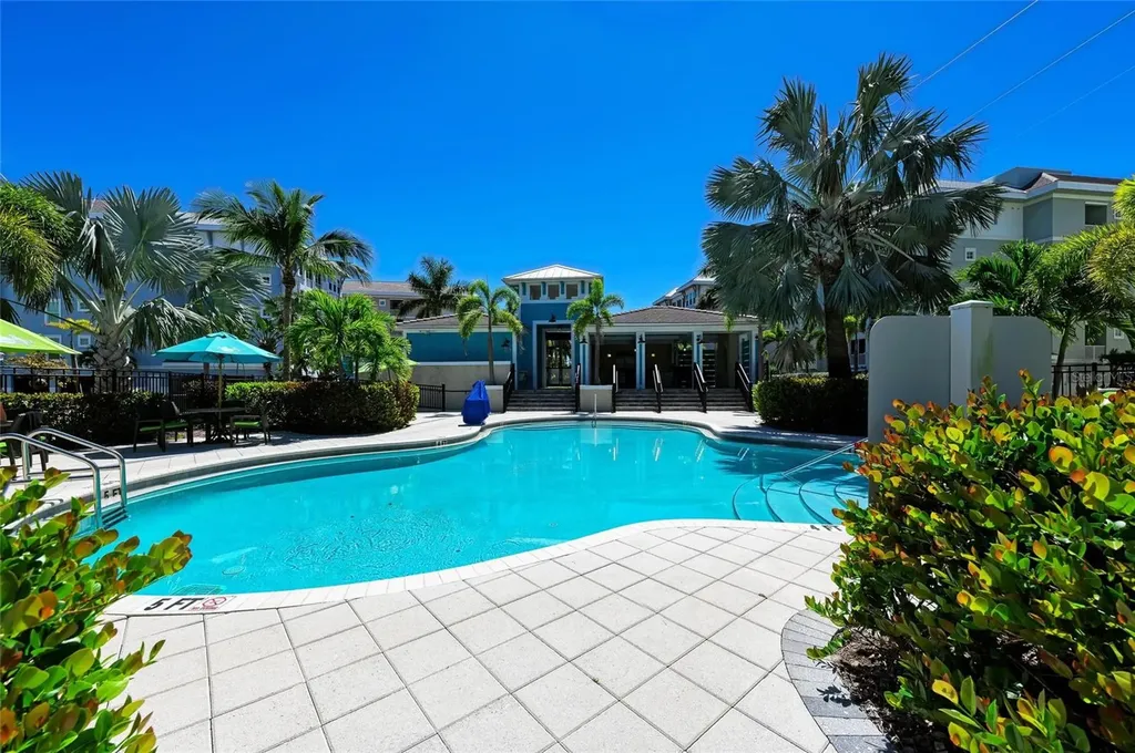383 Aruba Circle Bradenton FL 34209
