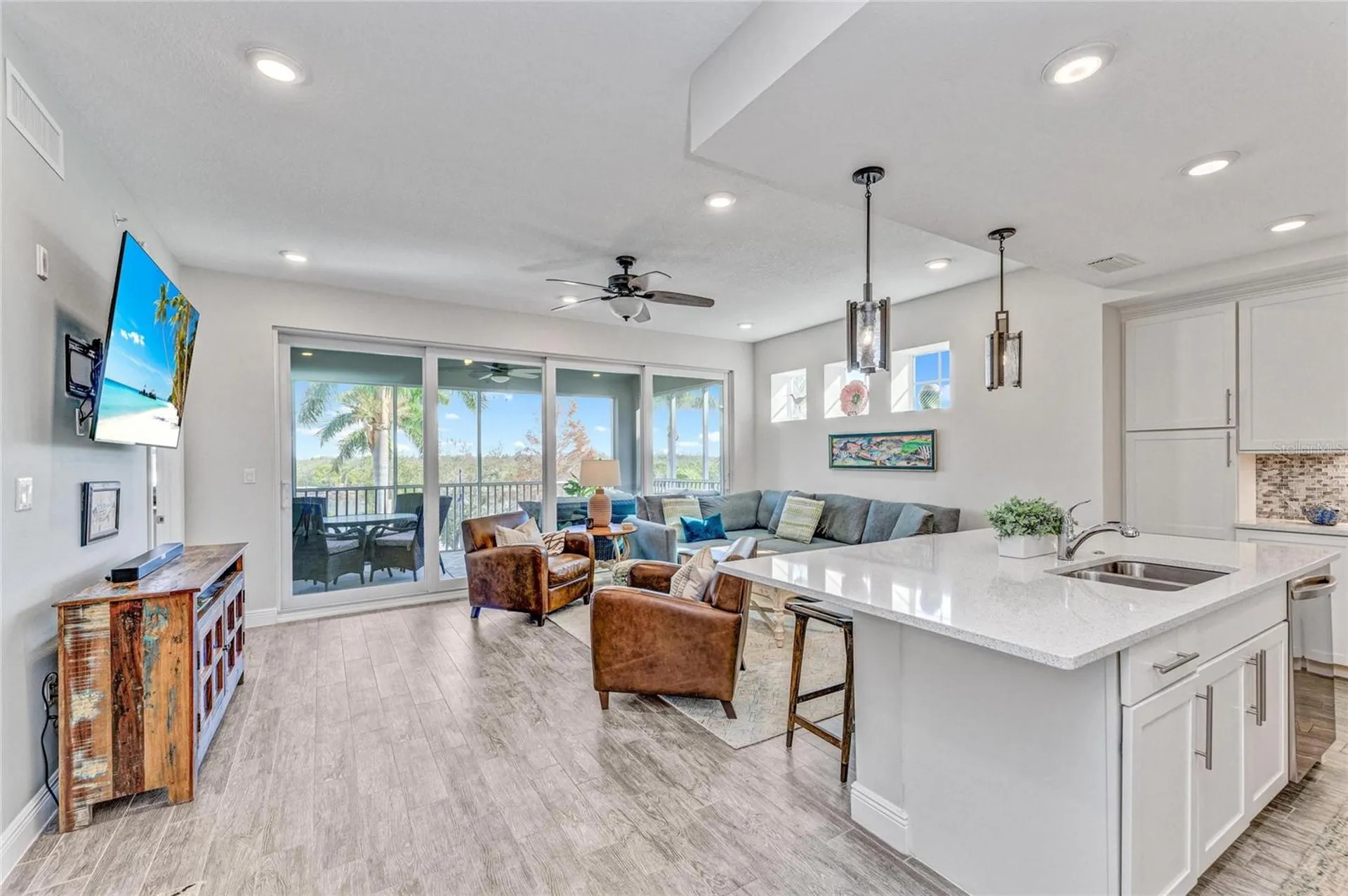 383 Aruba Circle Bradenton FL 34209