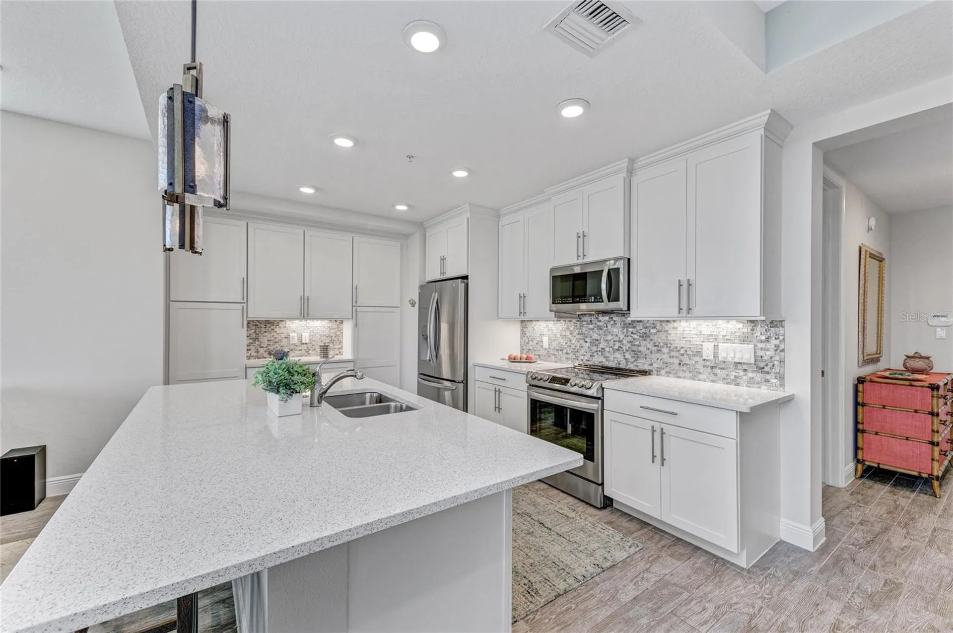 383 Aruba Circle Bradenton FL 34209