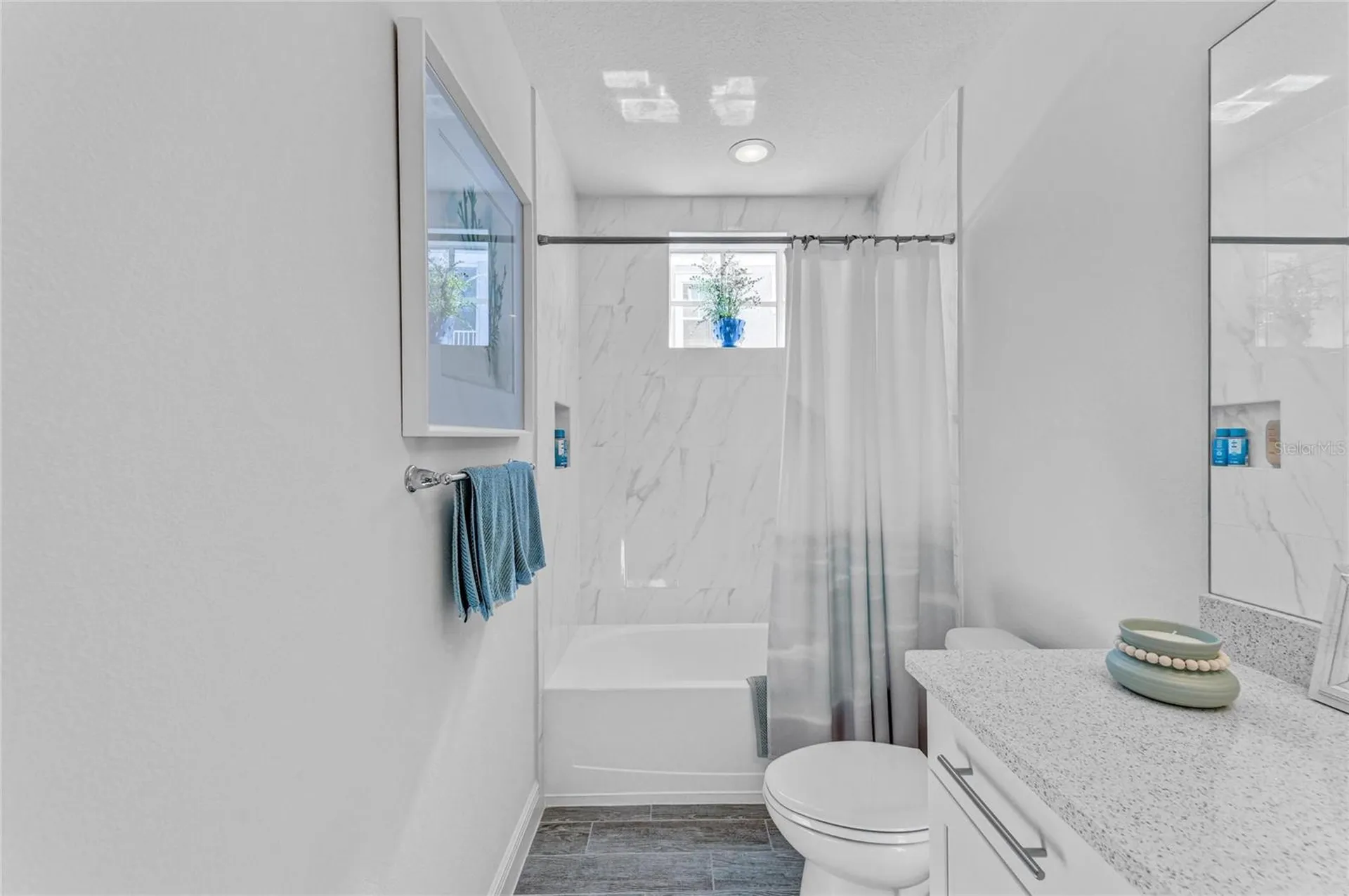 383 Aruba Circle Bradenton FL 34209