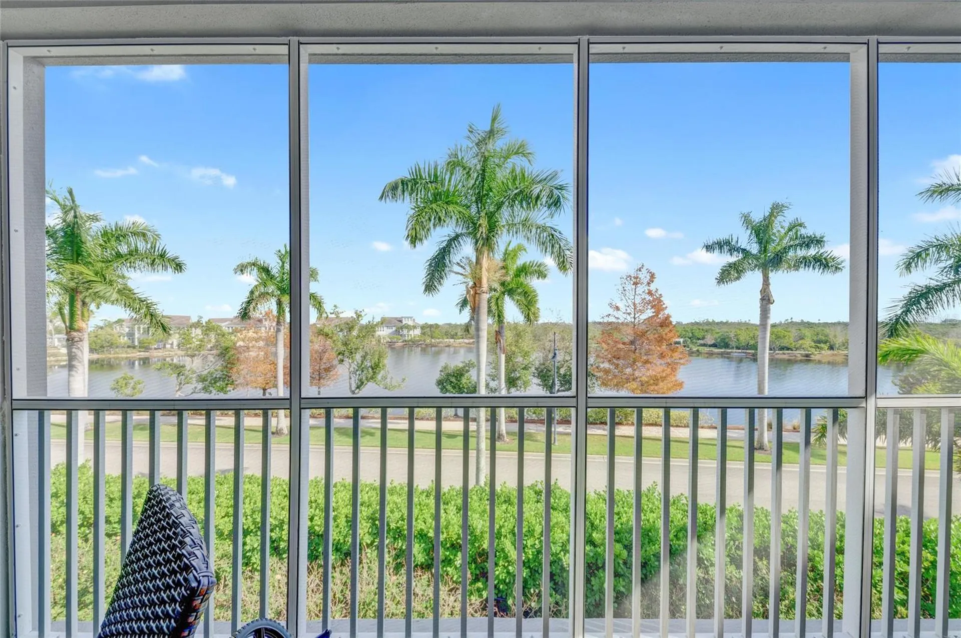 383 Aruba Circle Bradenton FL 34209