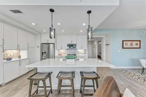 383 Aruba Circle Bradenton FL 34209