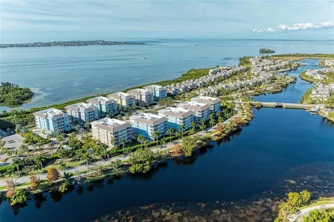 383 Aruba Circle Bradenton FL 34209