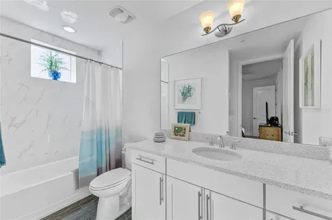 383 Aruba Circle Bradenton FL 34209