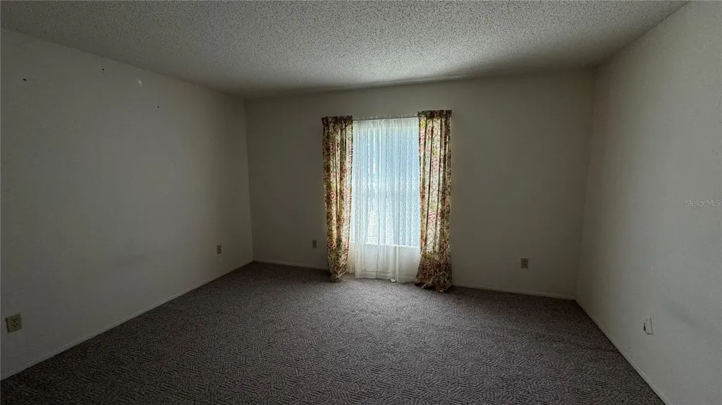 5304 Seaton Hall Lane Orlando FL 32821