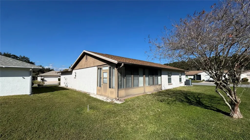 5304 Seaton Hall Lane Orlando FL 32821