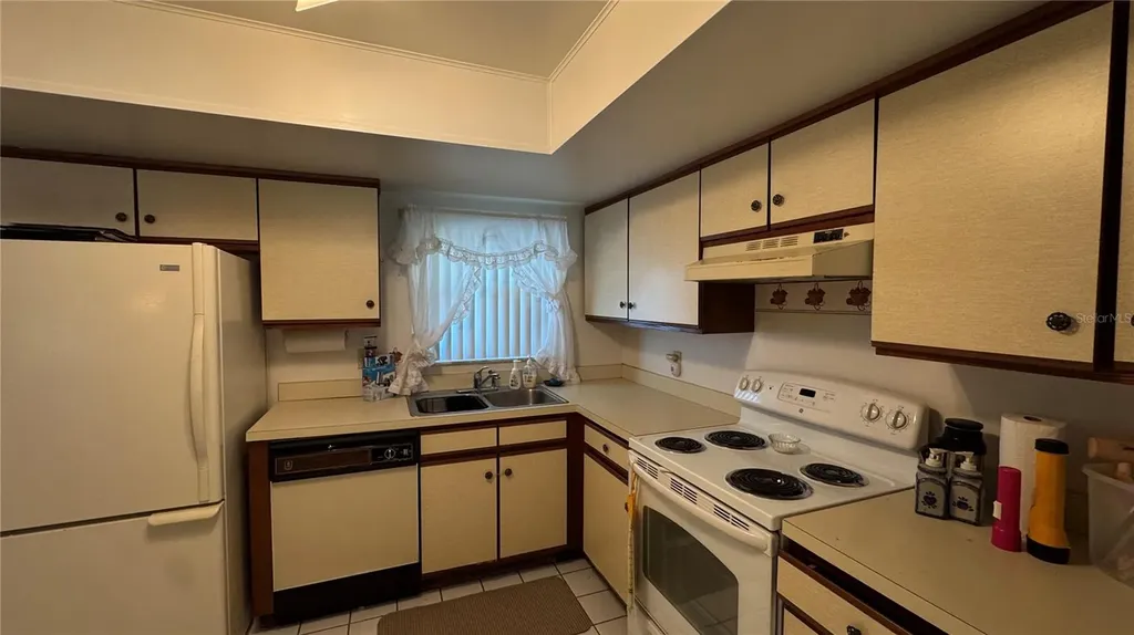 5304 Seaton Hall Lane Orlando FL 32821