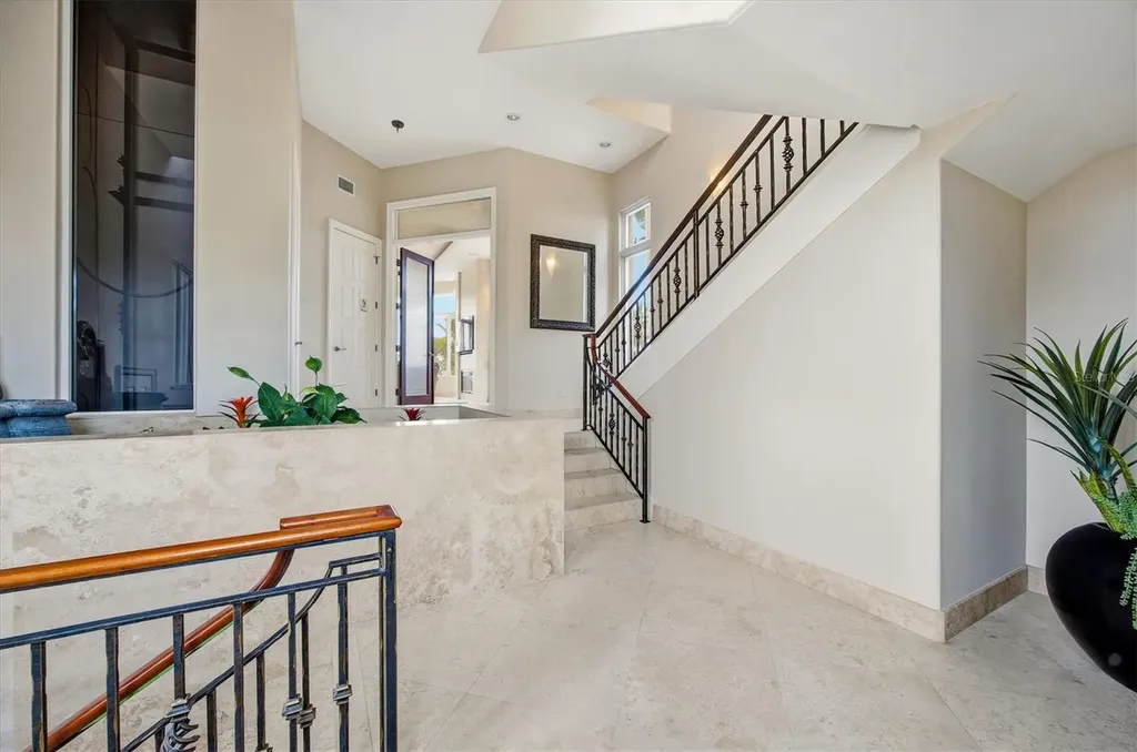 761 Norton Street Longboat Key FL 34228