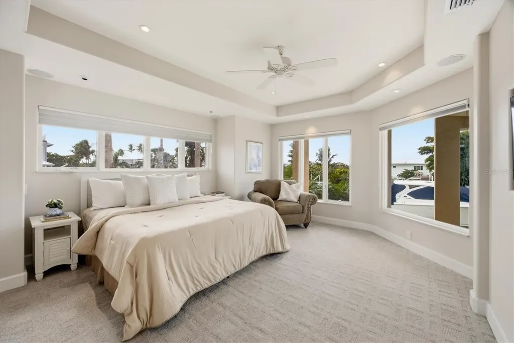 761 Norton Street Longboat Key FL 34228