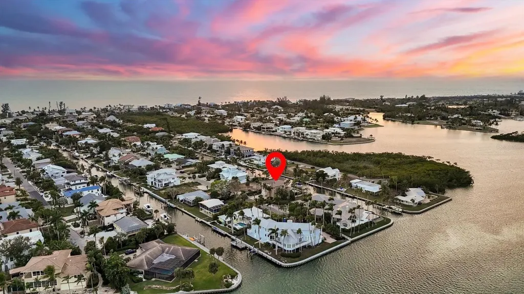 761 Norton Street Longboat Key FL 34228
