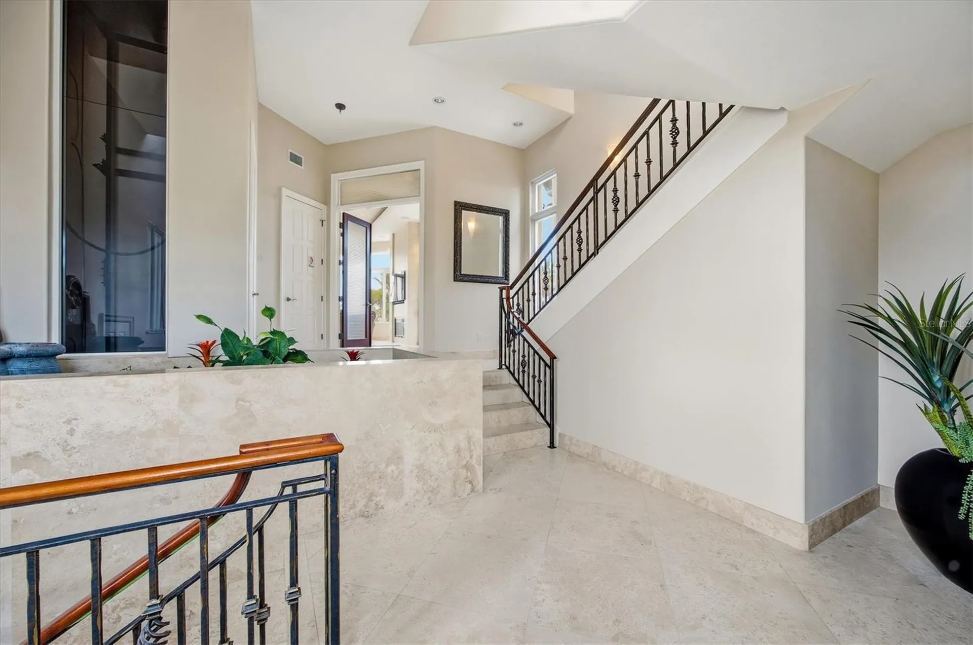 761 Norton Street Longboat Key FL 34228