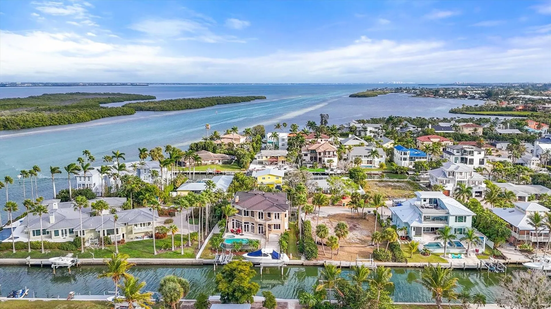 761 Norton Street Longboat Key FL 34228