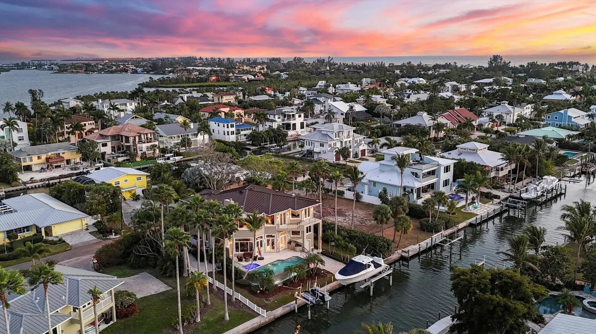 761 Norton Street Longboat Key FL 34228