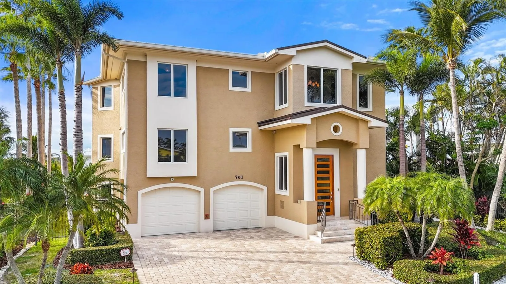 761 Norton Street Longboat Key FL 34228