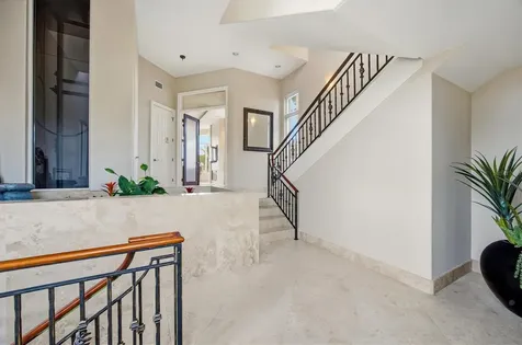 761 Norton Street Longboat Key FL 34228