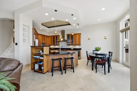 761 Norton Street Longboat Key FL 34228