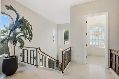 761 Norton Street Longboat Key FL 34228