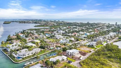 761 Norton Street Longboat Key FL 34228
