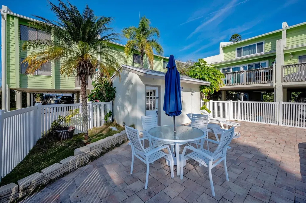 318 Windrush Boulevard Indian Rocks Beach FL 33785